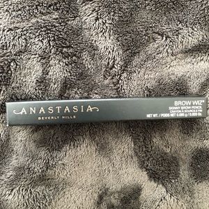 Anastasia Brow Wiz Pencil in Soft Brown